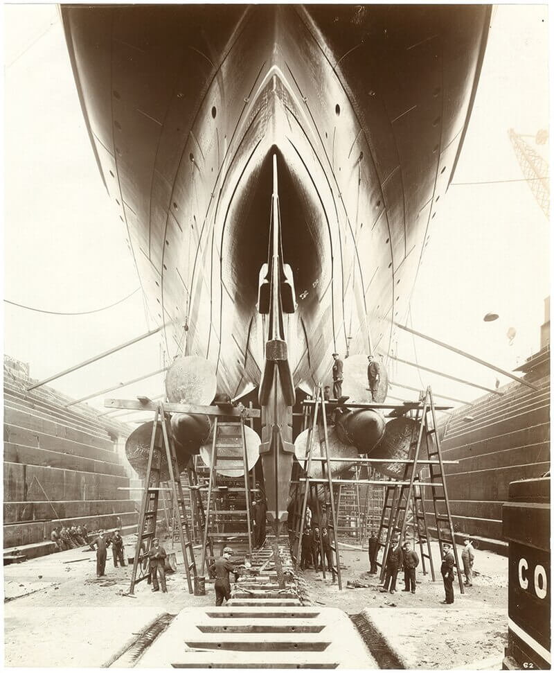 El Lusitania antes de ser botado